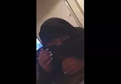 黒人はすべての穴にロシアの女の子を急いだ 女性 用 アダルト ビデオ