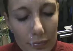 男はヴァンクラスの最初の人々のビデオを取ります 鈴木 一徹 エロ ビデオ