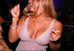 二blondes handjobとともにphallus大きな隣人 女性 の ため の アダルト ビデオ 無料