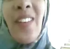 恋人のカップルは、車の中で愛を作ることにしました 女 用 アダルト ビデオ