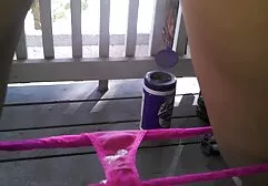 すべてはストリップショーから始まります 女 向け アダルト ビデオ