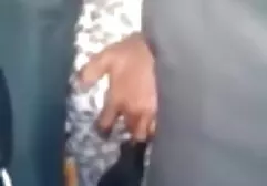 この女の子は噴水を吐きます 女の子 の ため の アダルト ビデオ