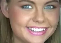 男は短いスカートで女の子の帽子にバレルに押し込まれ、セックスのために彼女のボーイフレンドをレース 女性 向け ビデオ