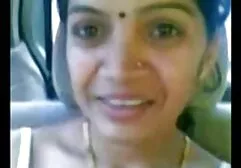 熱いお母さんのフロントのカメラを取る恋人の手離れて 女性 用 h ビデオ