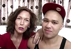 ピンクのclit女子学生は熱い男を興奮させる 女 向け アダルト ビデオ