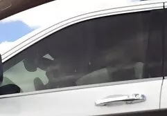 Lovelace兼天然のおっぱいと唇の顔の喫煙妻 女性 向け 無料 エロ ビデオ