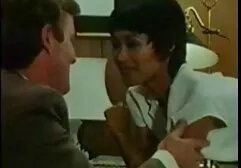 酔って女の子脱衣しながら踊りでaクラブと吸a障害のための男性 女性 向け av ビデオ